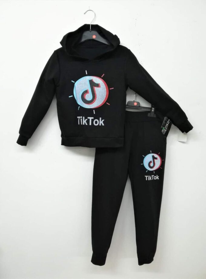 Σύνολο TikTok Μαύρο - Νο 8 ετών