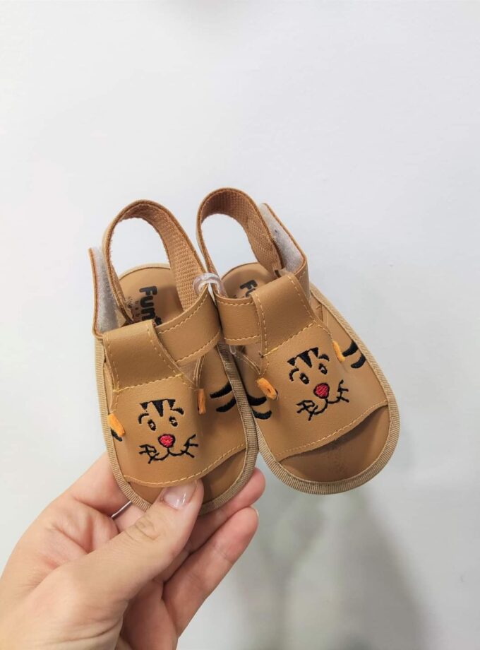 Πεδιλάκι Αγκαλιάς Καφέ Ζωάκι Bebe