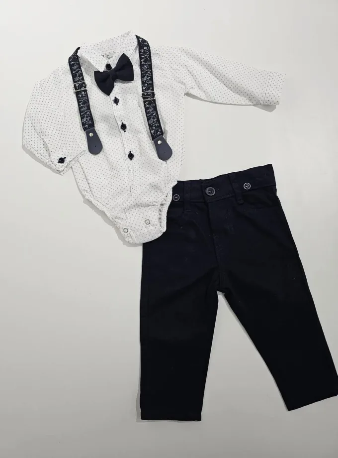 Σύνολο Άσπρο Πουκάμισο Εμπριμέ – Μπλε Παντελόνι και Τιράντες