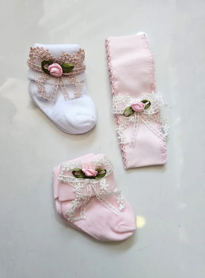 Σετ Newborn Καλτσάκια-Κορδέλα Τριανταφυλλάκια